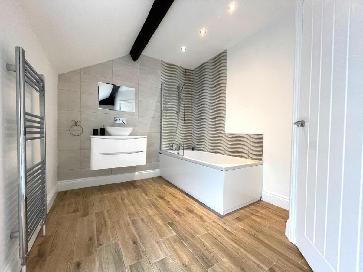 Yr Hen Bopty Villa Pontypridd Exterior foto