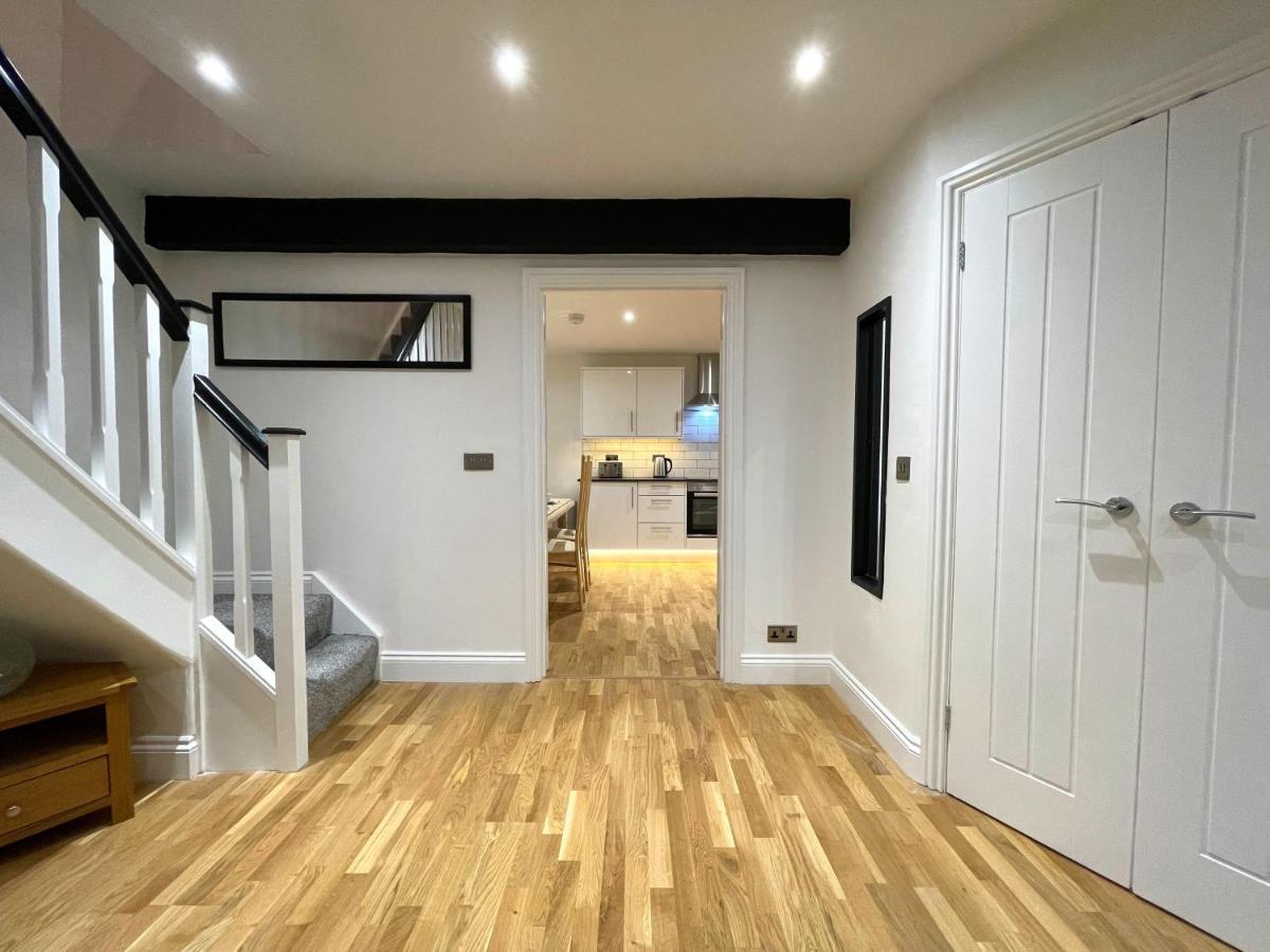 Yr Hen Bopty Villa Pontypridd Exterior foto